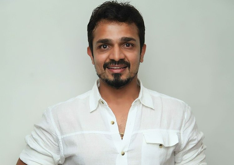 Vijay Raghavendra 