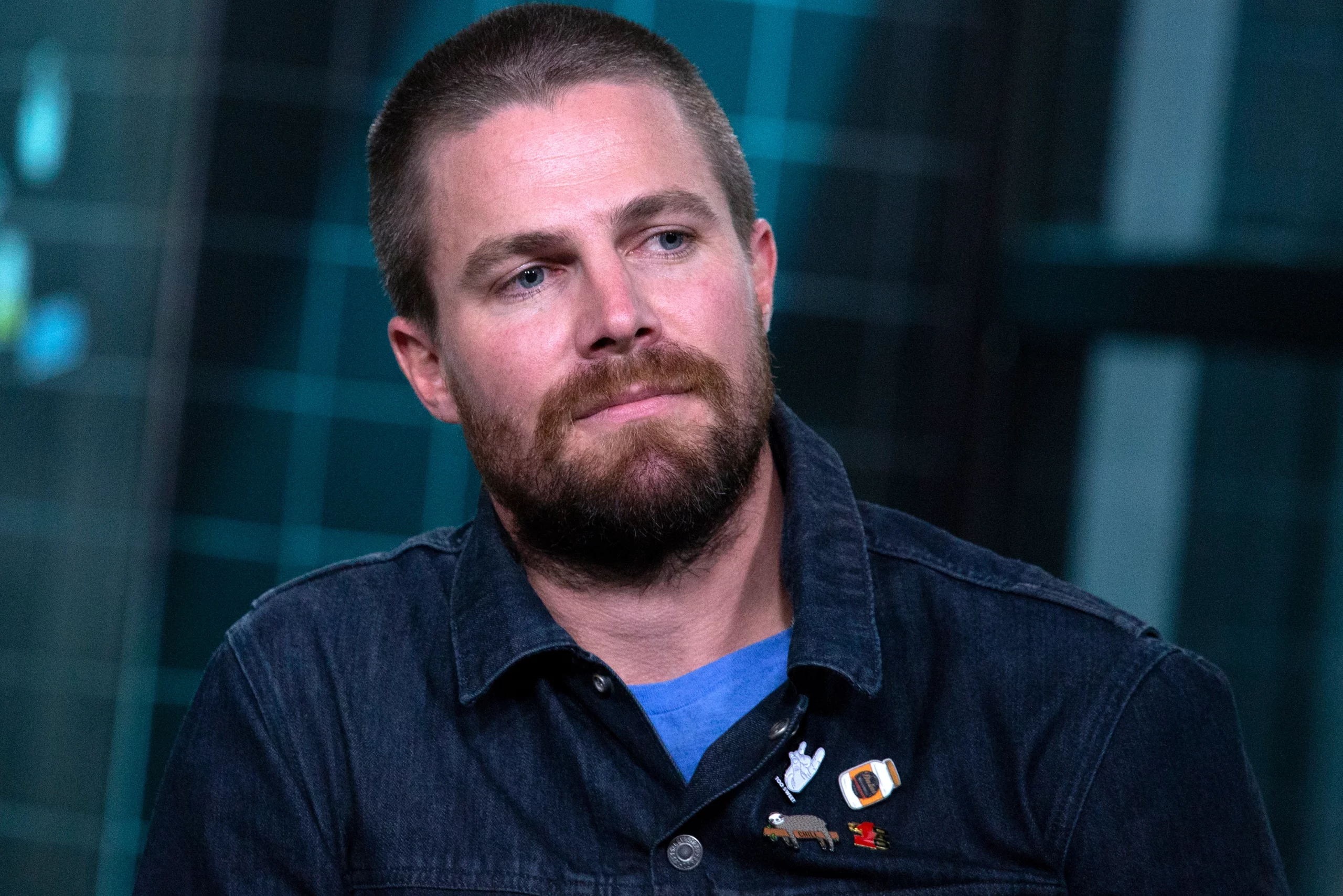 Stephen Amell Bio Wife Children Parents Siblings Net Worth   Stephen Amell Parents Wife Children Siblings Net Worth Scaled.webp