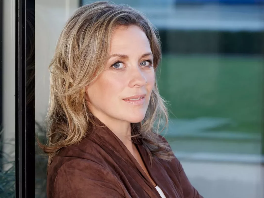 Sarah Beeny