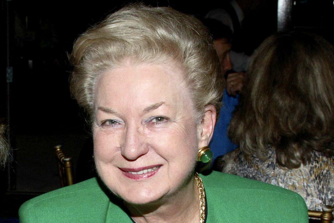 Maryanne Trump Barry