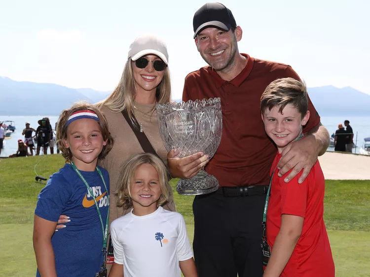 Tony Romo and Candace Romo with their kids